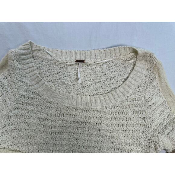 Free People Open Bow Back Sweater Size SMALL Cream Beige Cotton - Picture 3 of 11